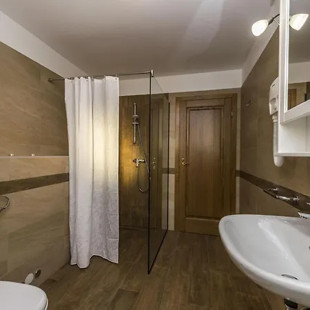 Con Wellness A 1 Km Dal Mare Dom wakacyjny