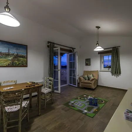 Feriehus Con Wellness A 1 Km Dal Mare *